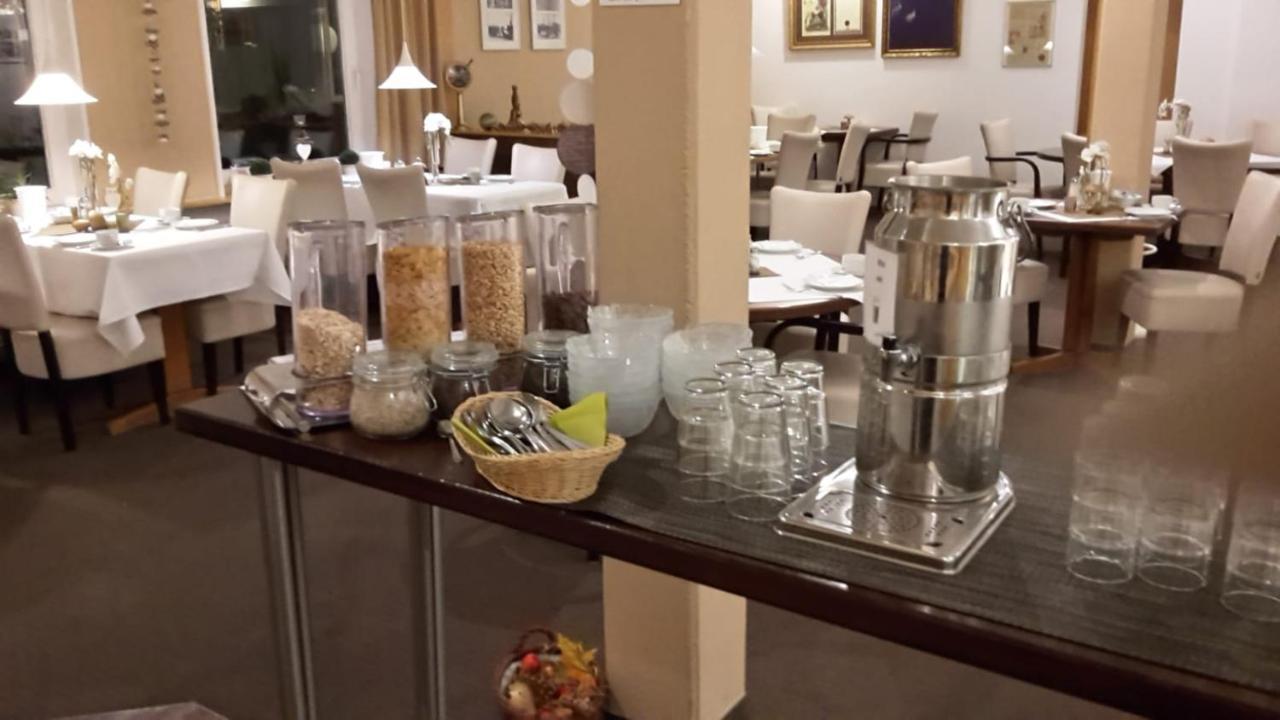 Oste Hotell Bremervörde Eksteriør bilde